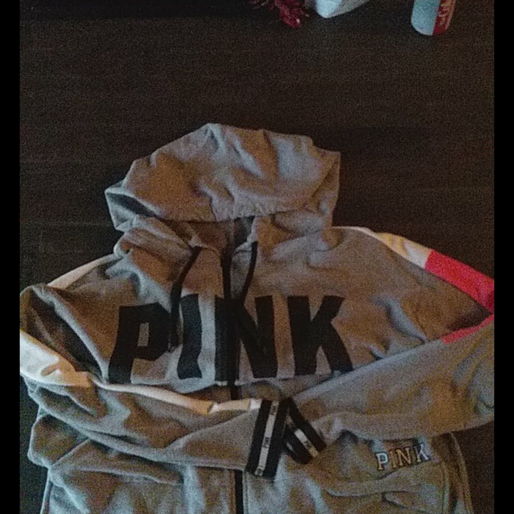 VS Pink Sweatshirt